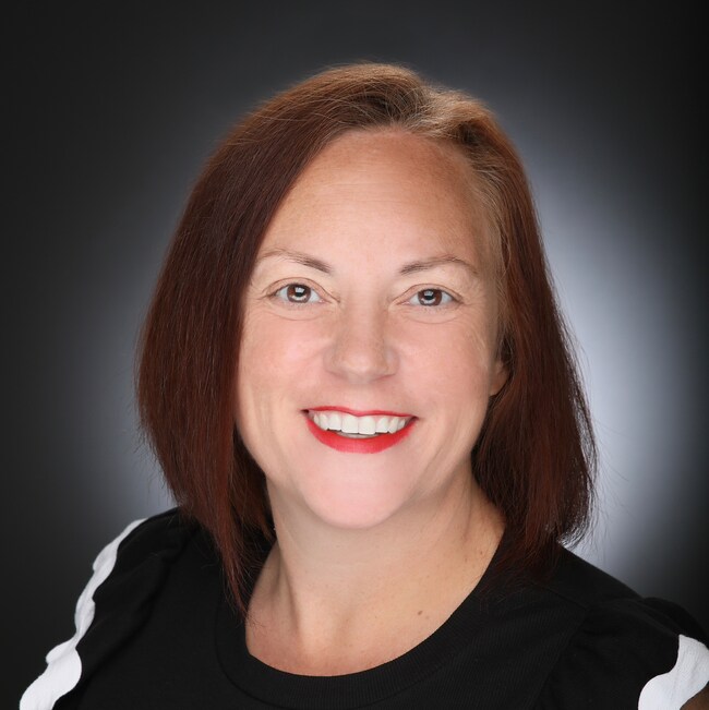 Misty Womack Real Estate Agent - Southern Luxe Realty