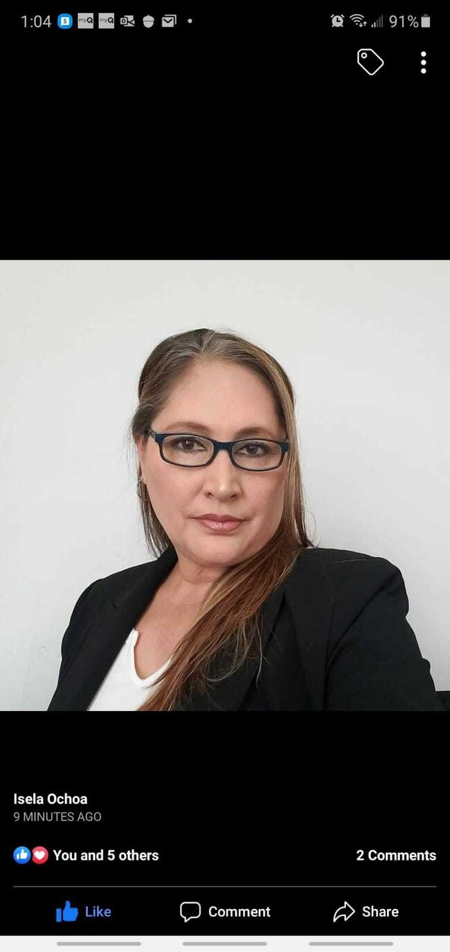 Agent Photo