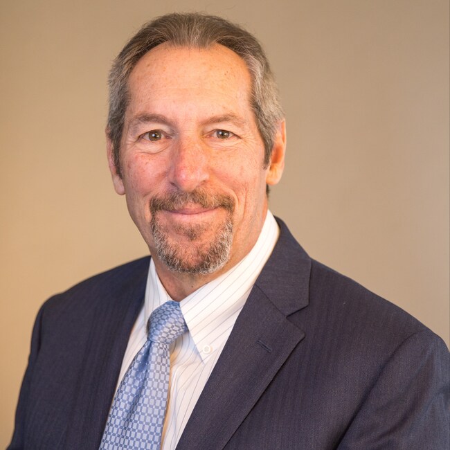 Robert Huml Real Estate Agent - Coldwell Banker Advantage