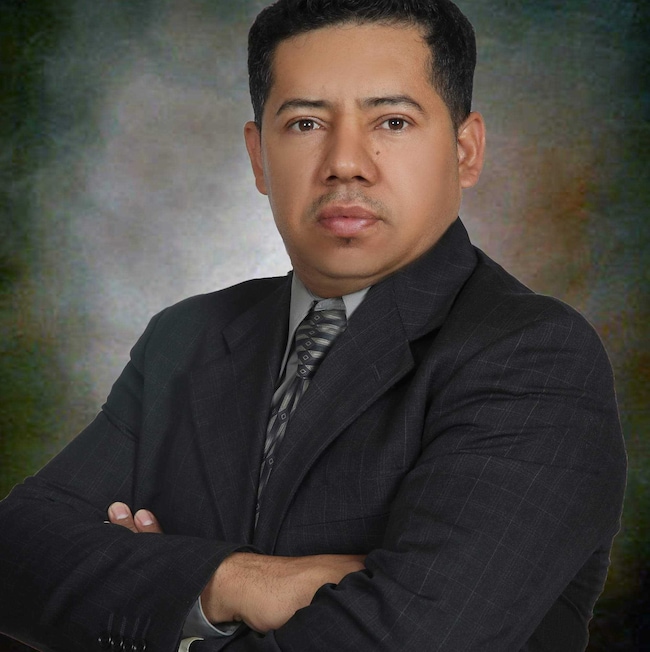 Agent Photo