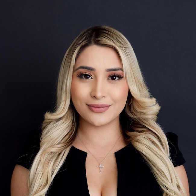 Agent Photo