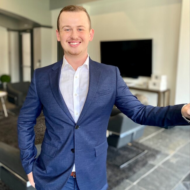 Evan Sterner Real Estate Agent - The Nav Agency