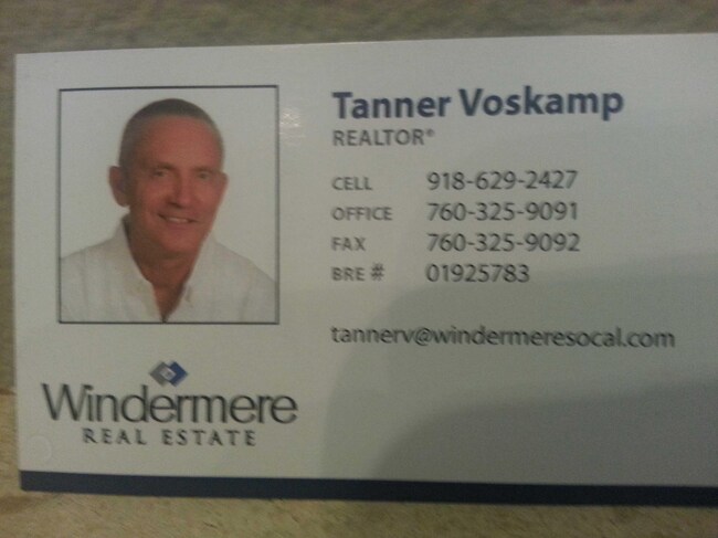 Agent Photo