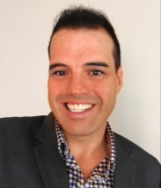 Agent Photo