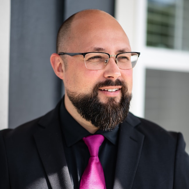 Agent Photo