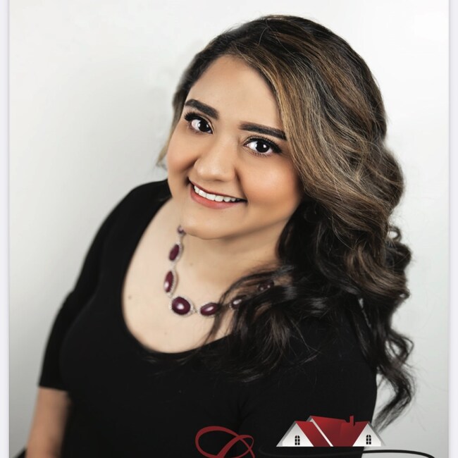 Lily Hernandez, Real Estate Agent in Enid, OK