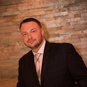 Christopher Snyder Real Estate Agent - Keller Williams Landmark II