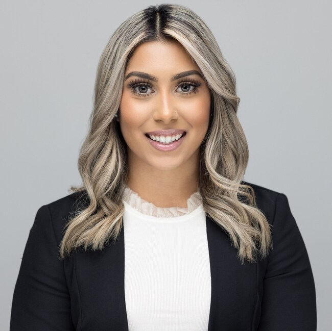 Agent Photo