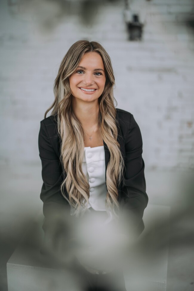 Heidi Hofer Real Estate Agent - Amy Stockberger Real Estate